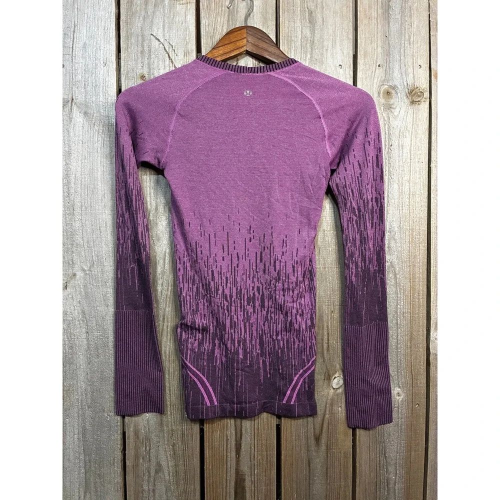 Lululemon Swiftly Tech Long Sleeve Shirt Purple Space Dye Crew Neck Thumbholes